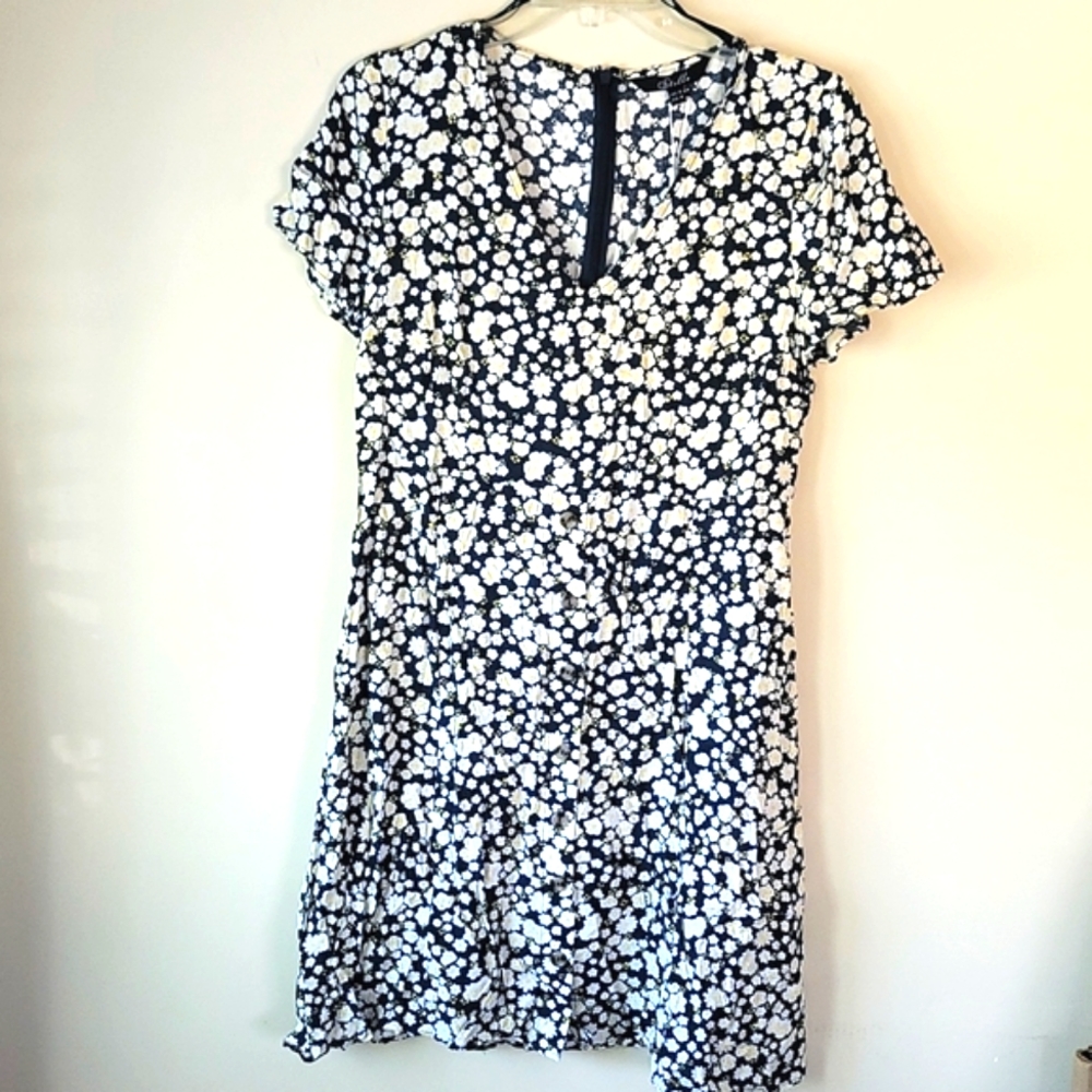 NWT Flora Print Flare Skirt Short Sleeves Yellow & Black Dress SZ M